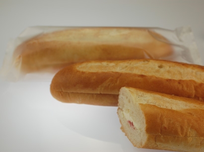 冷凍草莓優格麵包